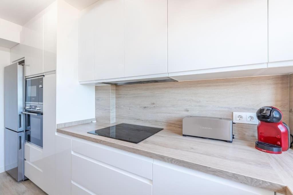 Renovated Townhouse Walk To And Golf Rdr417 Málaga