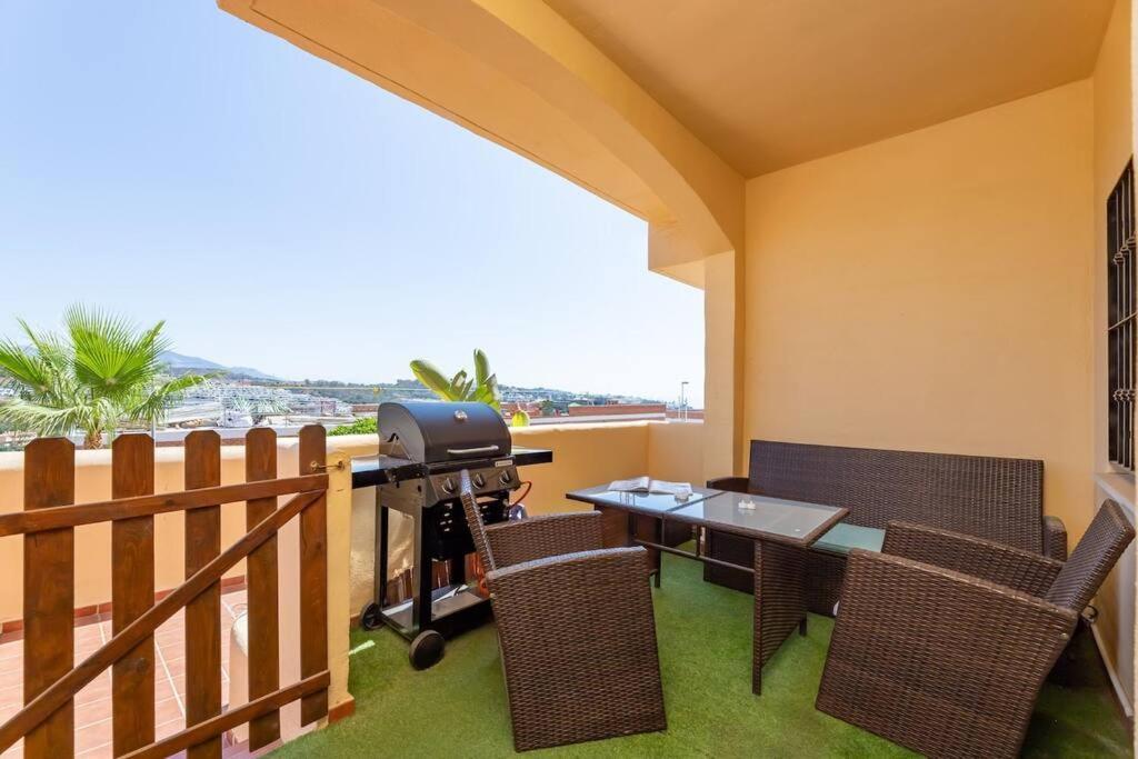 Renovated Townhouse Walk To And Golf Rdr417 Málaga